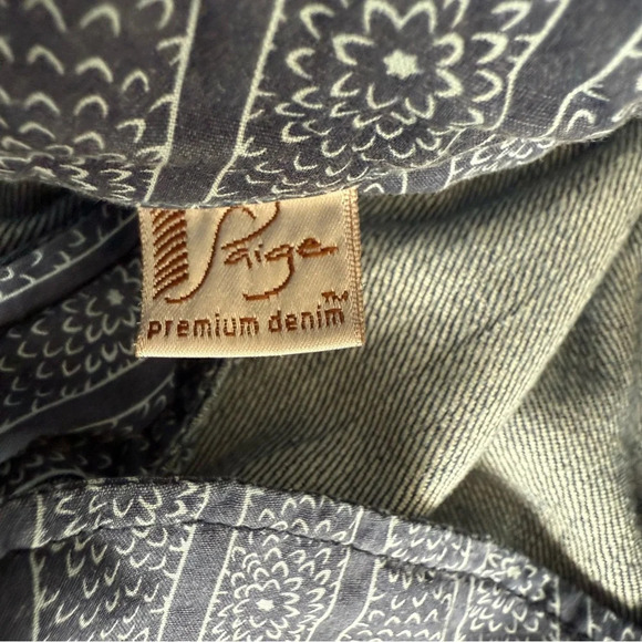 Paige Premium Dark Denim Roxbury Stretch Mid-rise Distressed Straight Leg 29 EUC - Picture 12 of 13